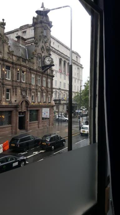 The V.I.P Suite - Sleeps 24! Best For Large Groups Liverpool Exterior photo