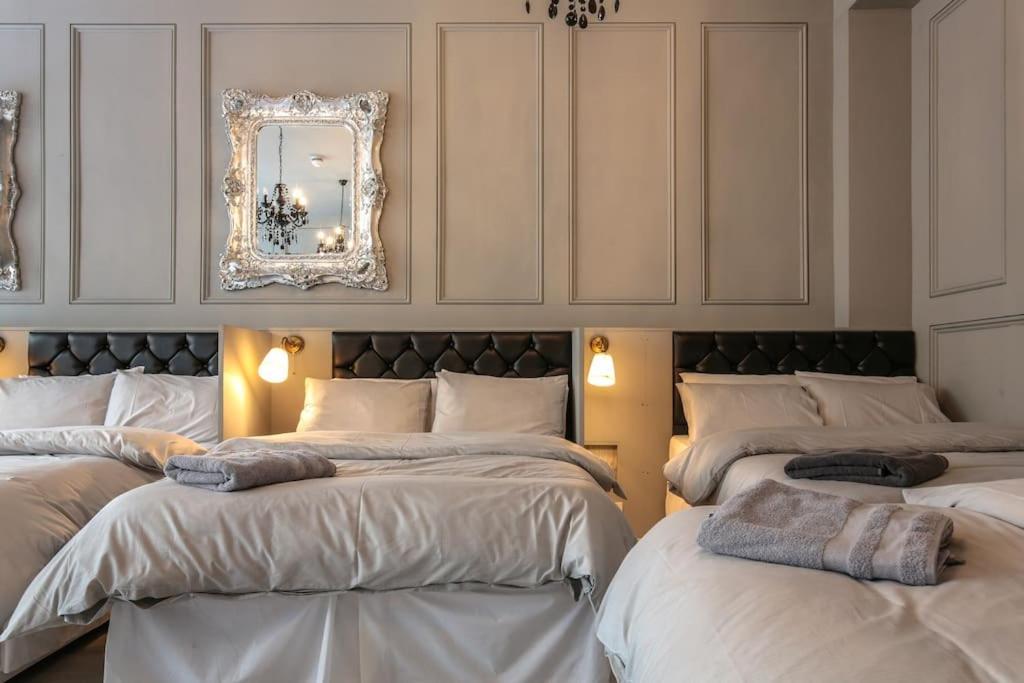The V.I.P Suite - Sleeps 24! Best For Large Groups Liverpool Exterior photo
